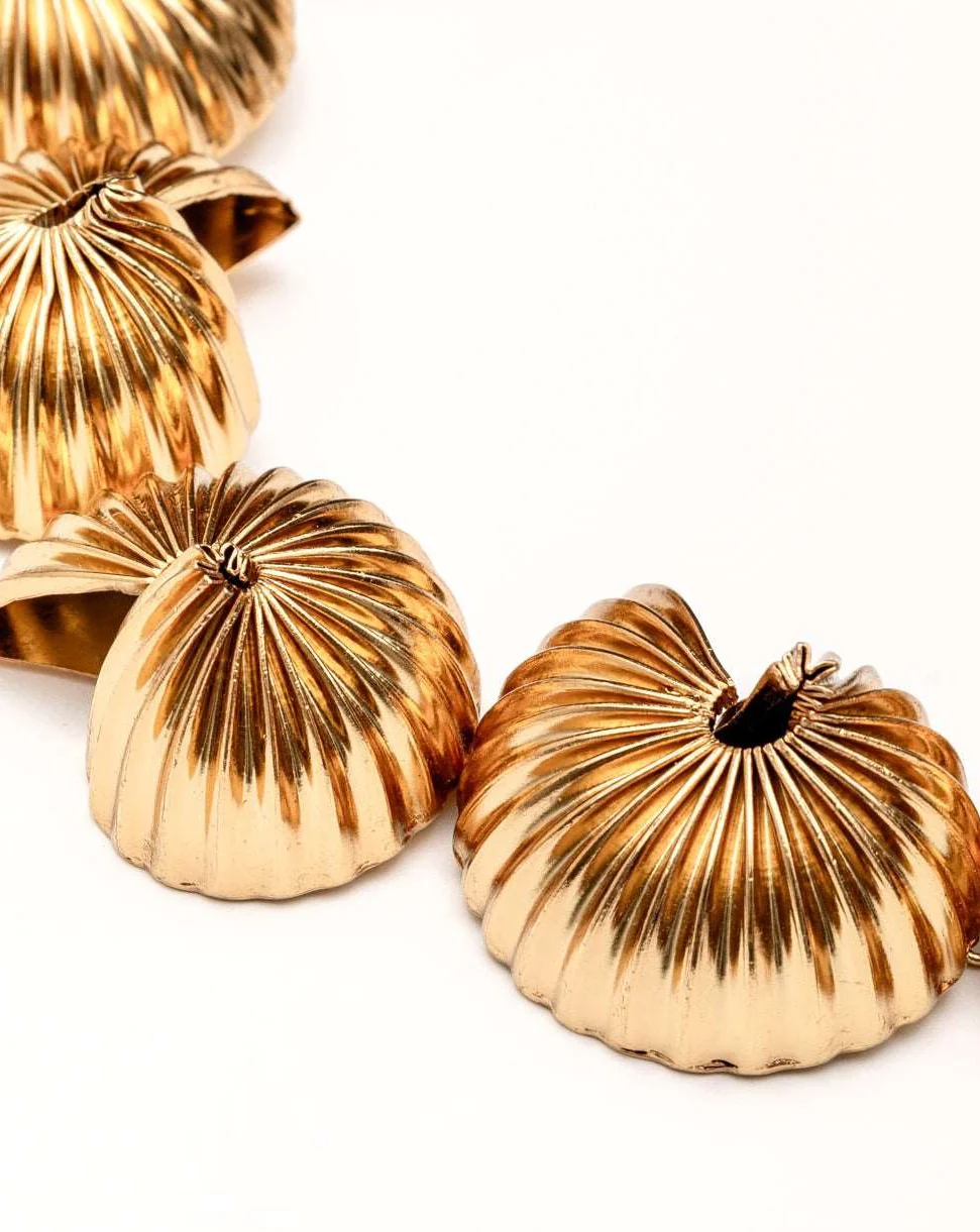 Auryn Shell Necklace - Image 3