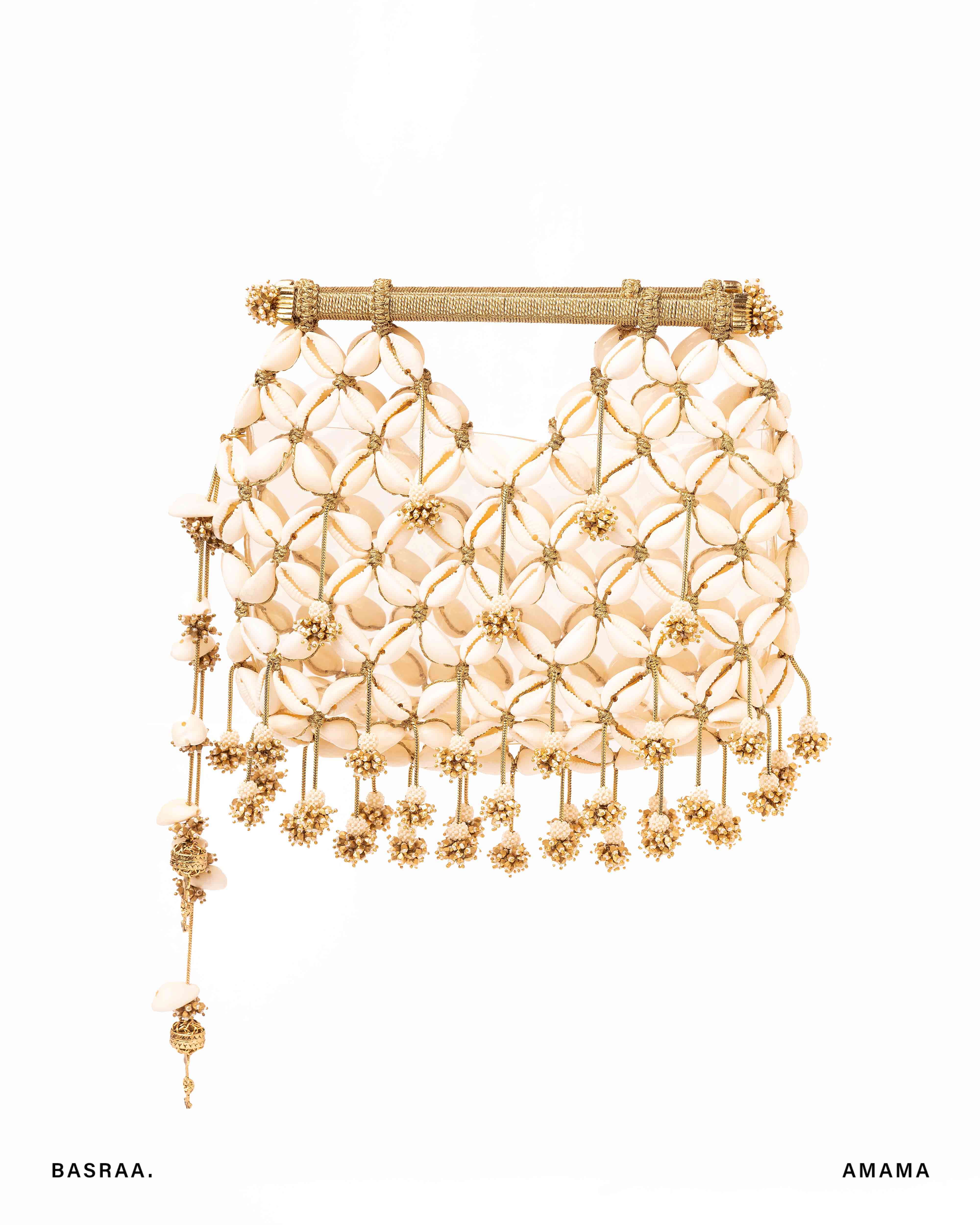 Basra Cowrie Woven Handheld - Image 6