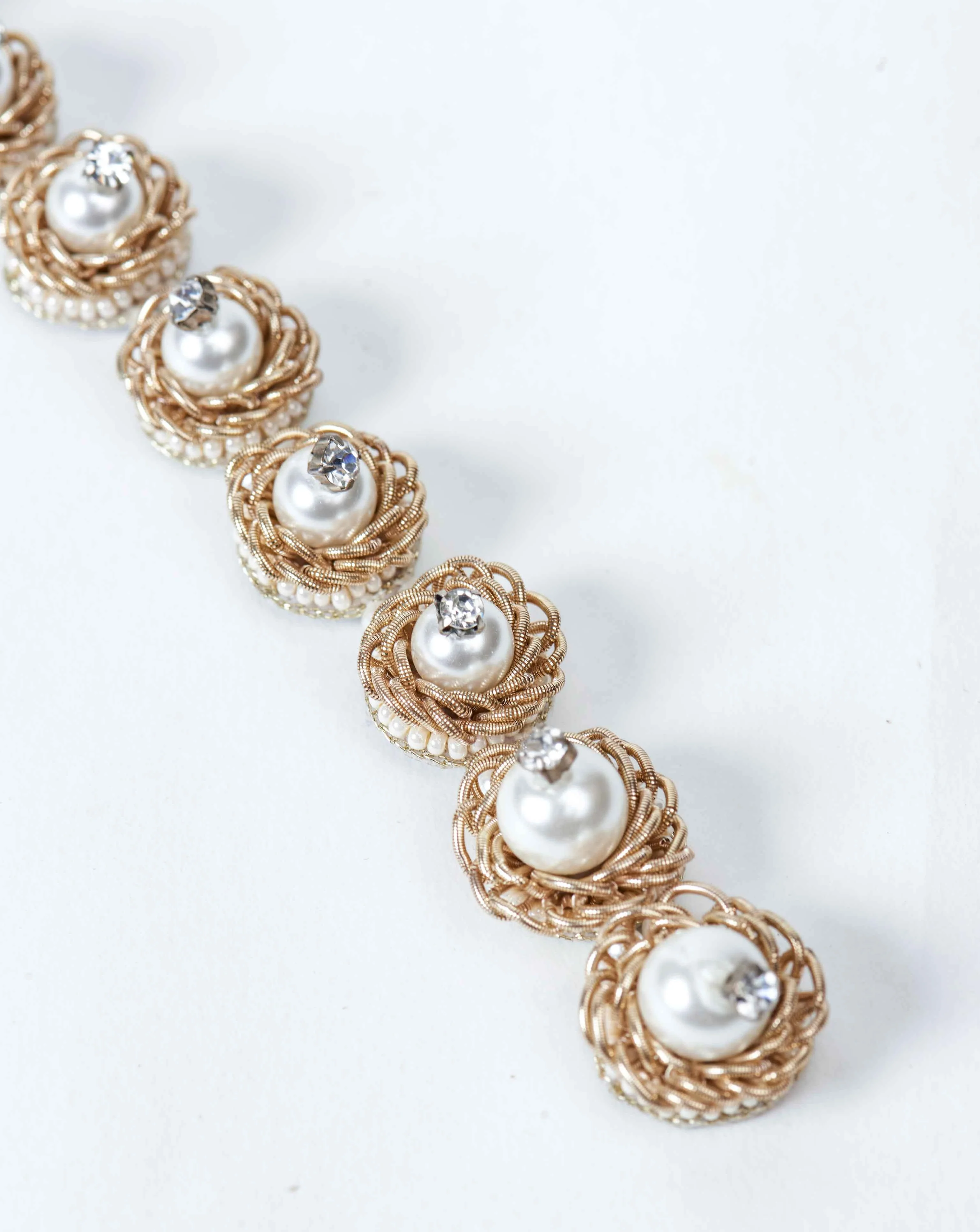 Magnolia Pearl Maangtika - Image 3