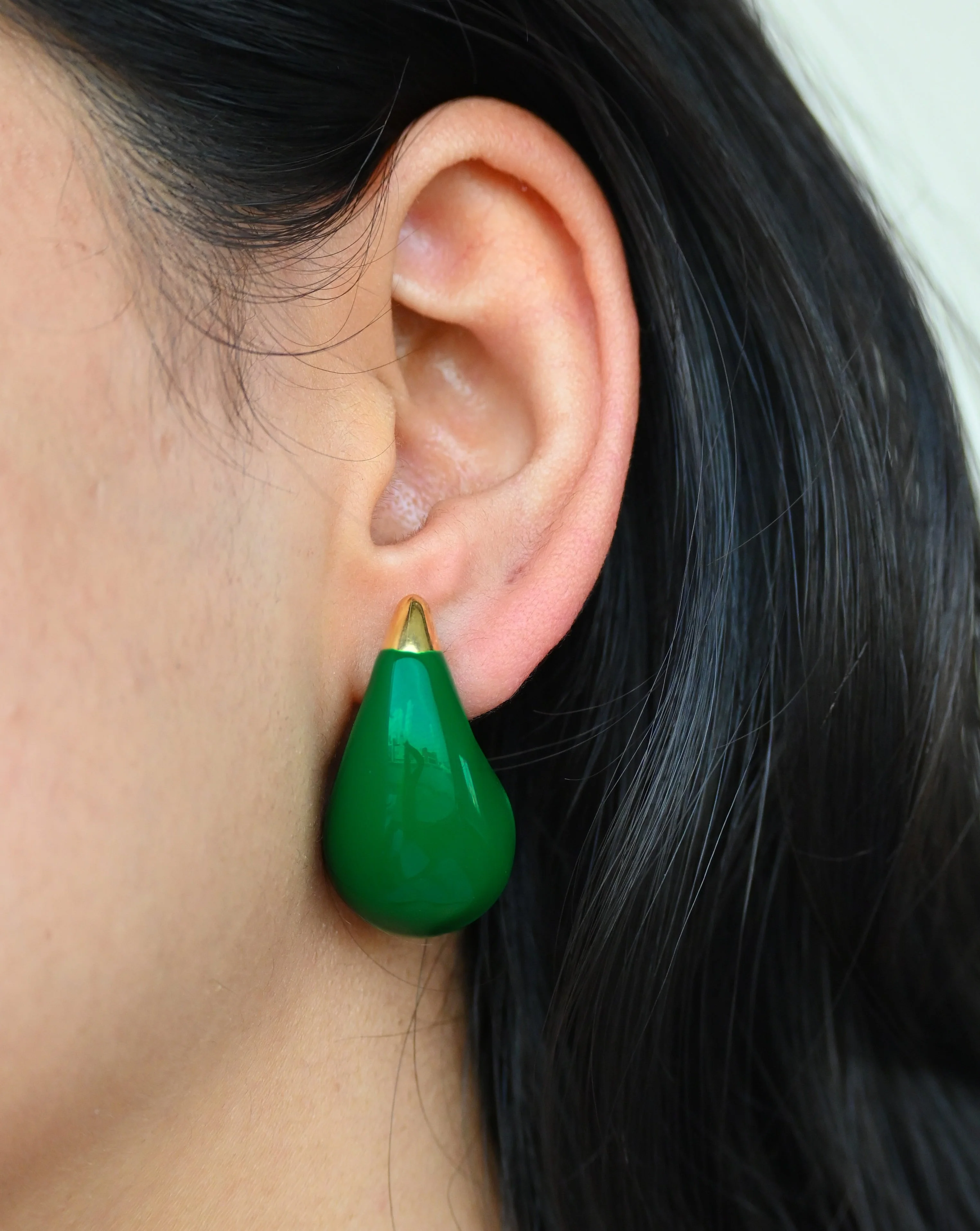 Miu Earrings In Green - Image 3